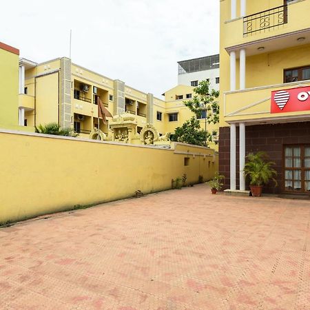 Stayeasy Majestic Bangalore Exterior photo