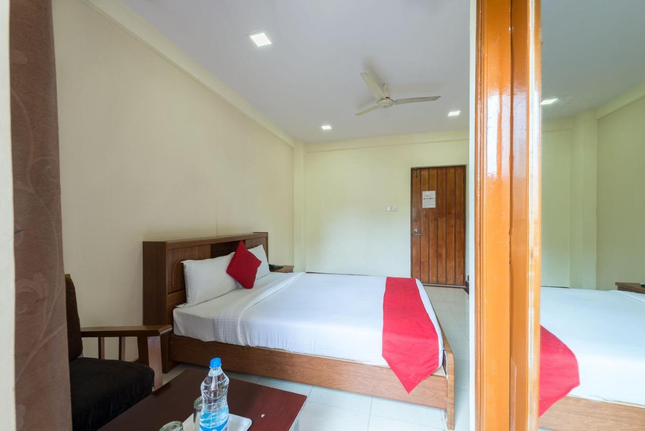 Stayeasy Majestic Bangalore Exterior photo